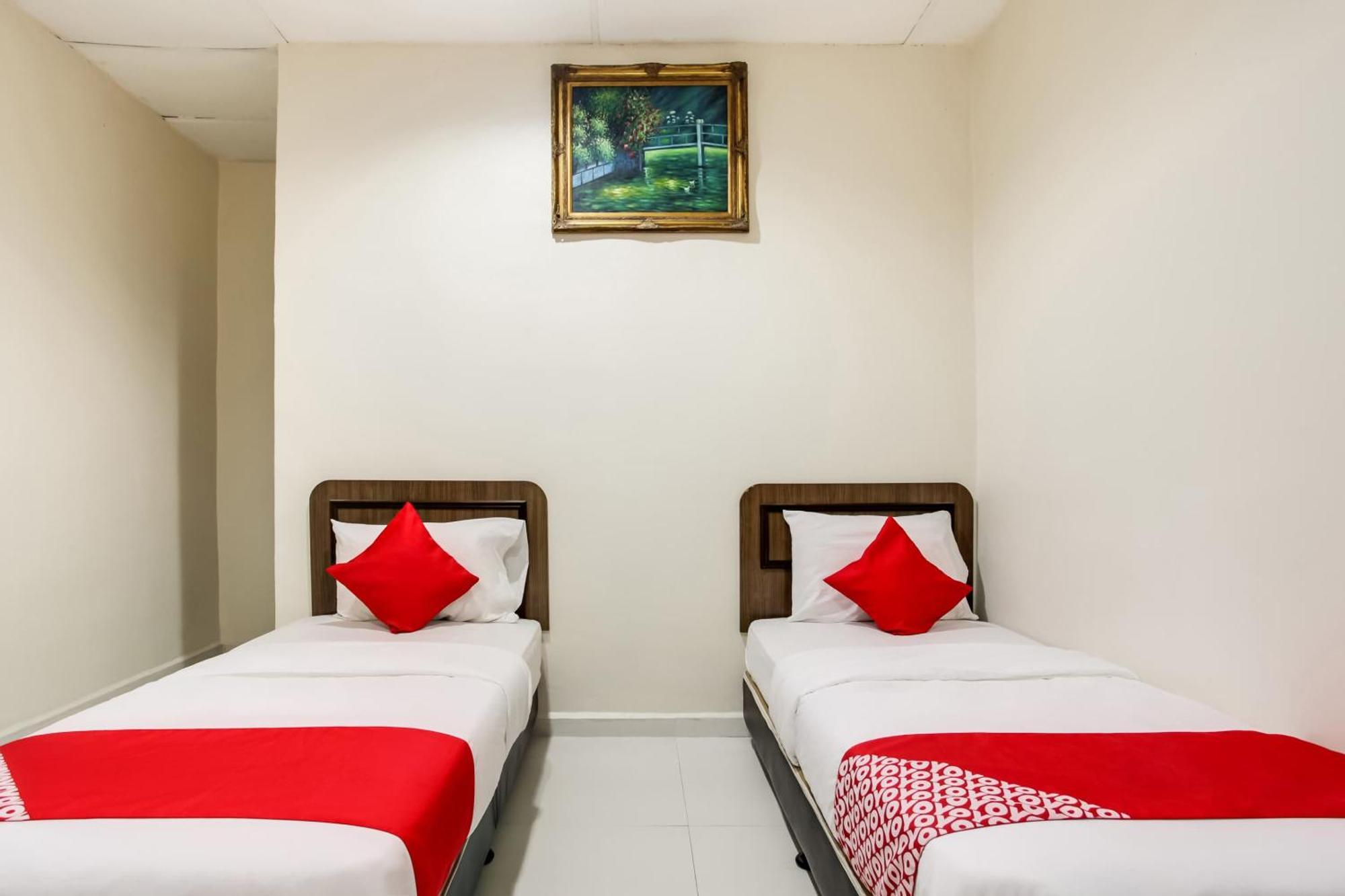 Super Oyo 89427 Kavanas Hotel Taiping Exterior photo
